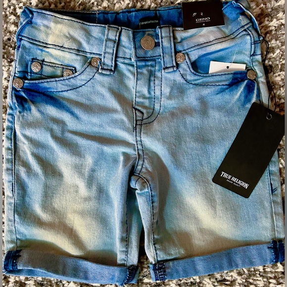 Boys Shorts, 4 , stone  washed jeans, True Religion, relaxed, slim, stretch, NWT - Picture 2 of 3